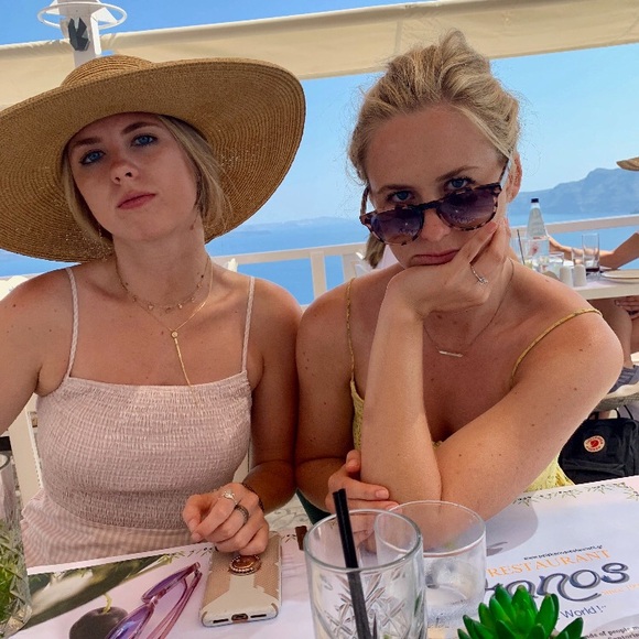 Meet your Posher, Pamela - Picture 13 of 17